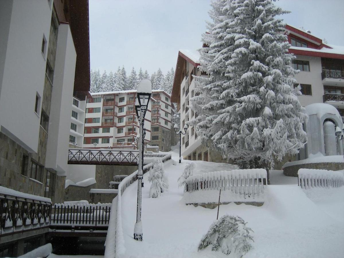Апартамент В Лъки Спа Комплекс Apartment Pamporovo Exterior photo